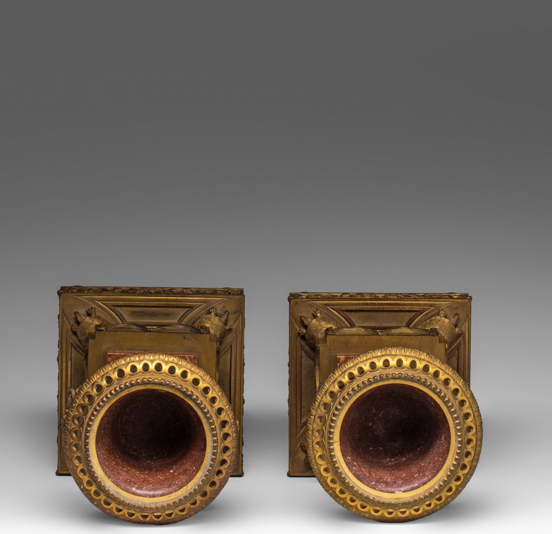 A pair of Neoclassical gilt bronze-mounted porphyry cassolettes, 19thC, H 35 cm - Image 4 of 8