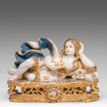 A sculpted alabaster reliquary of Mary Magdalene, 17thC, Southern Europe, H 15 - W 22 cm