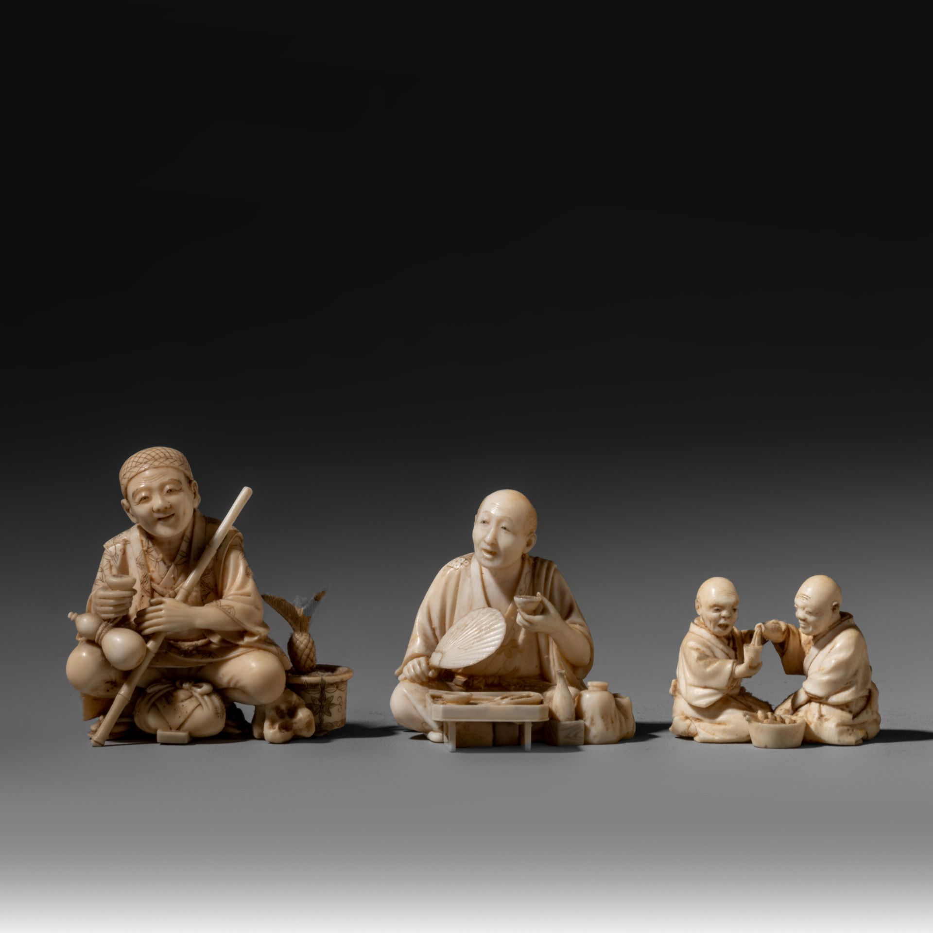 Three Japanese Meiji period ivory okimono illustrating daily life in 19th century Japan, H 5,9 - 5 -