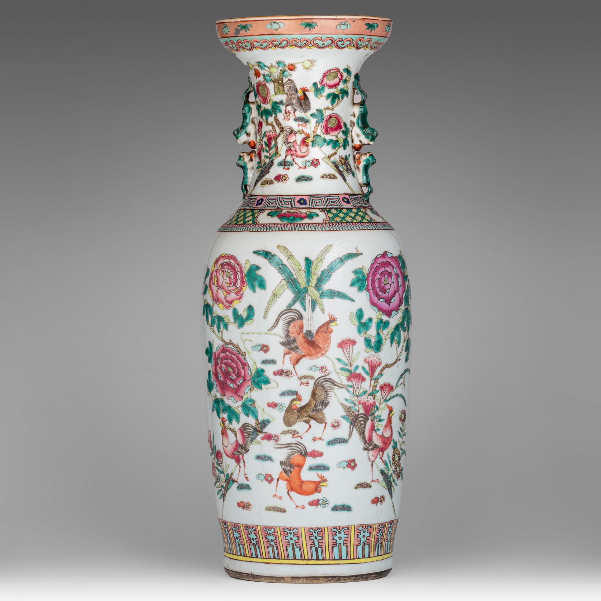 A Chinese famille rose 'Cockerel' vase, 19thC, H 61 cm - Bild 9 aus 12