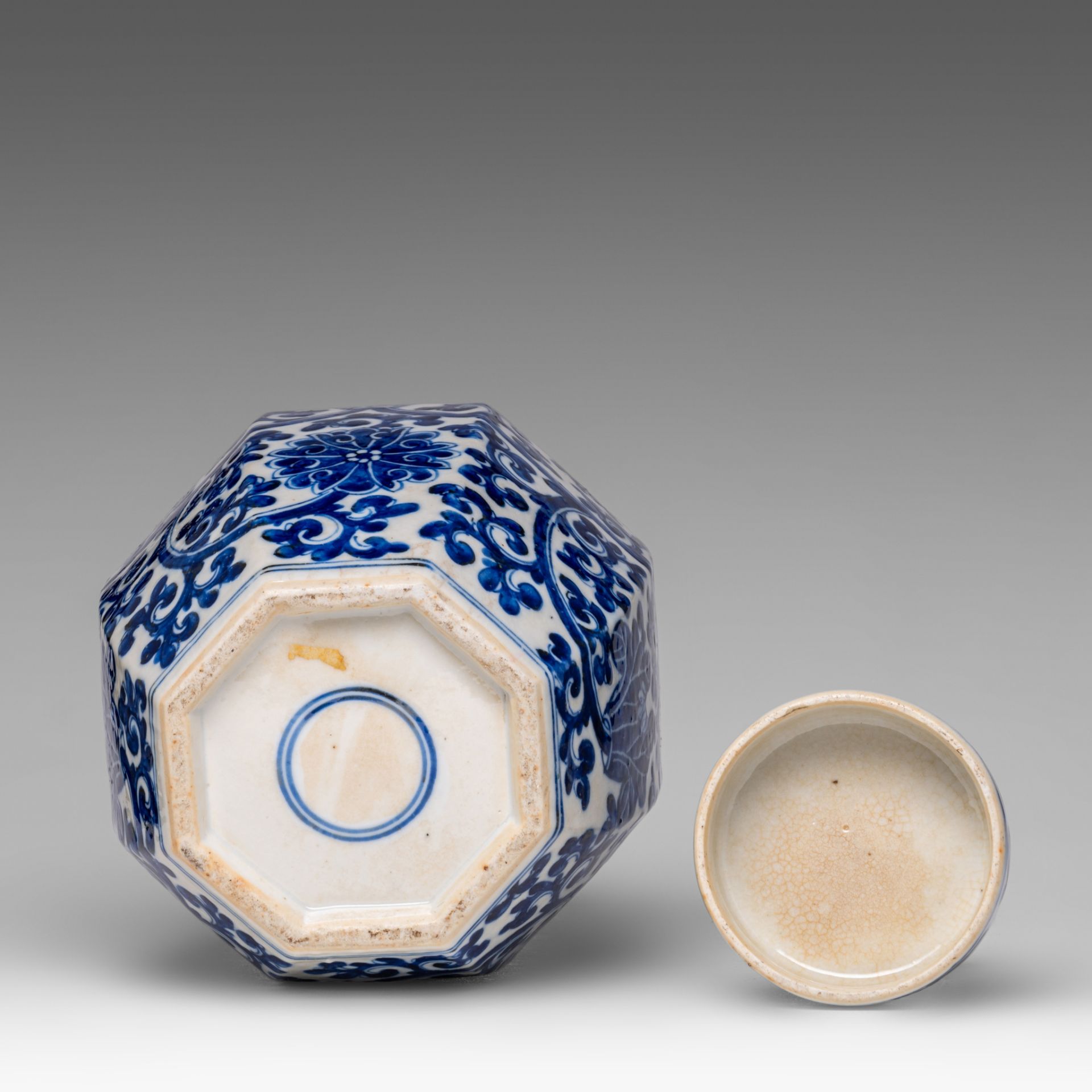 A small collection of Chinese blue and white lidded vases, 19thC, H 27 cm - added six Japanese Arita - Image 13 of 15