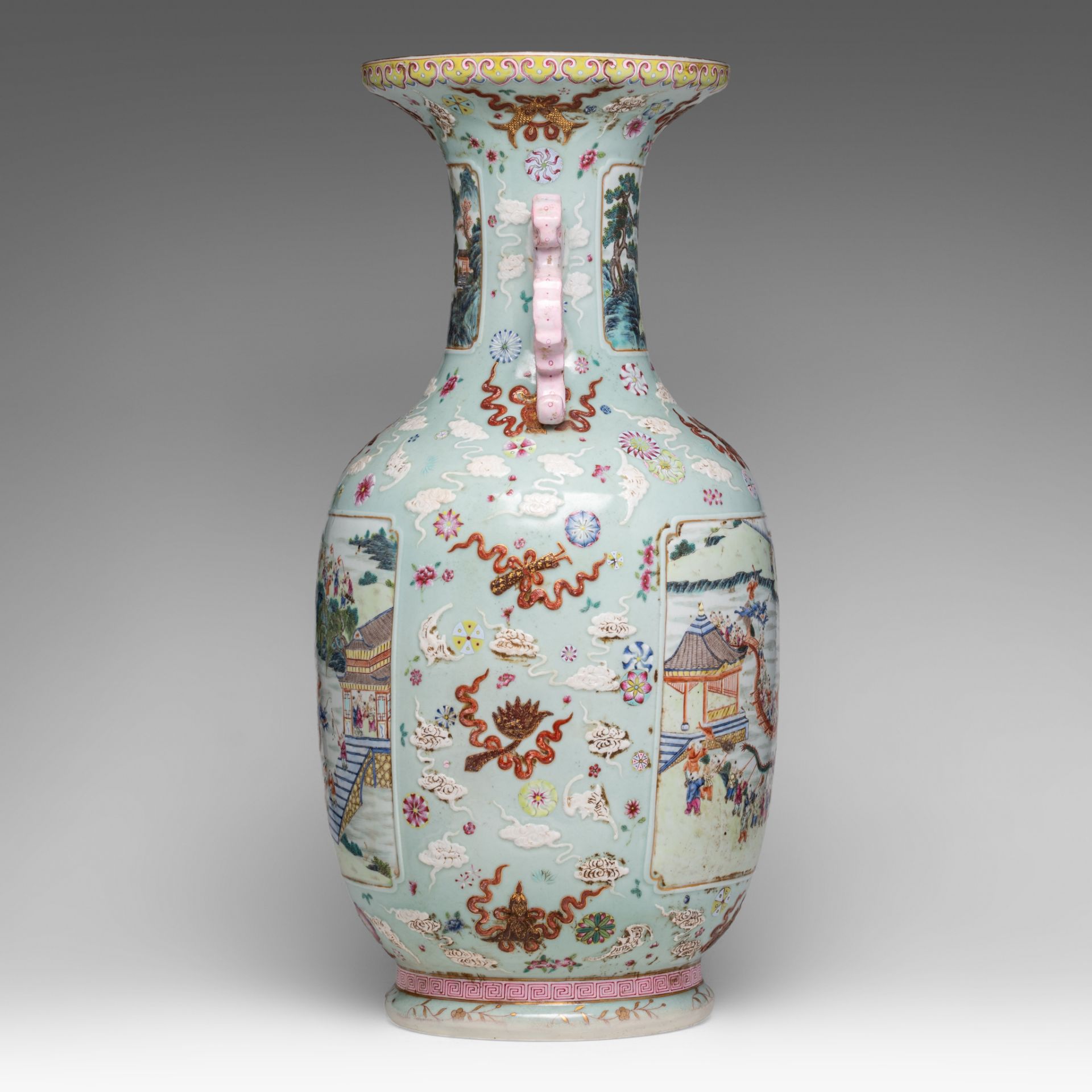 A large Chinese famille rose 'One Hundred Boys' vase, paired with dragon handles, with a Qianlong ma - Bild 2 aus 6