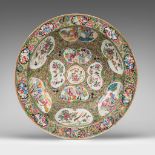 A Chinese Canton famille rose basin bowl, 19thC, dia 47 - H 14,5 cm