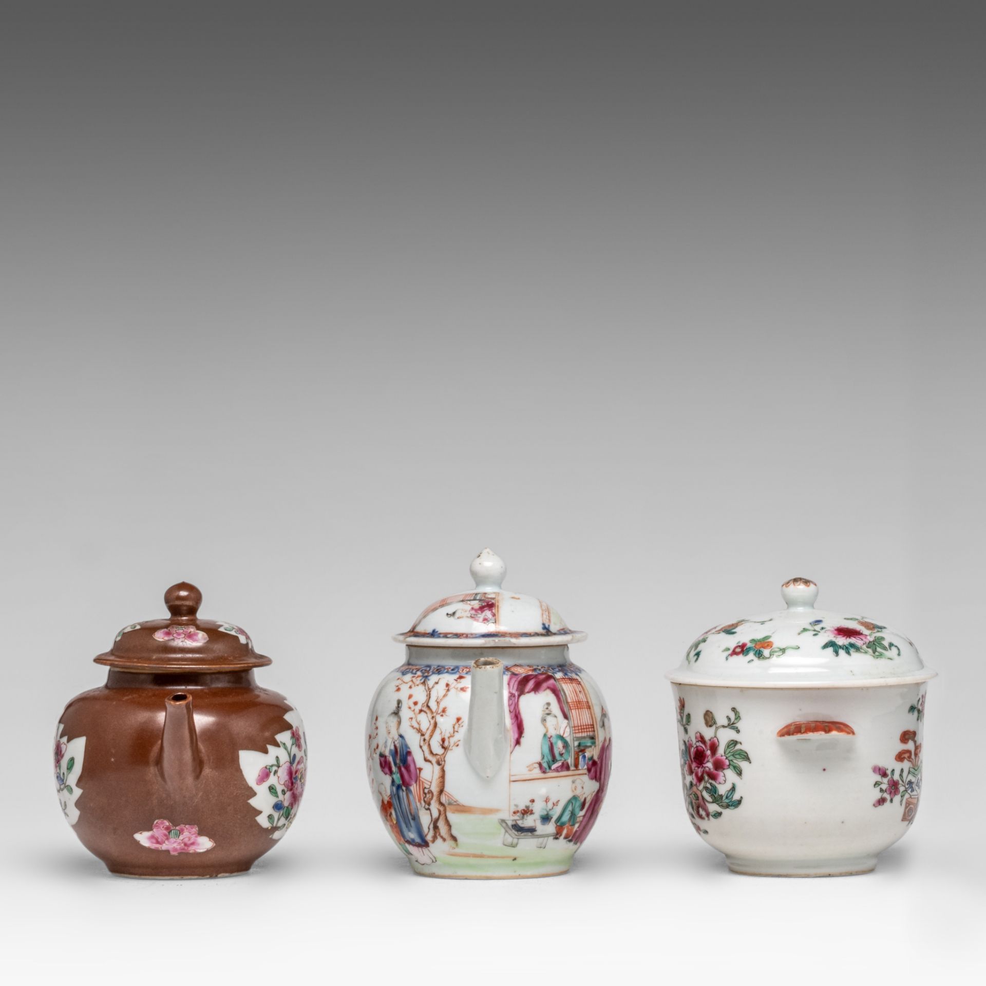 Two Chinese famille rose teapots and a sugar pot, Qianlong period, largest H 14,5 - L 18 cm - Image 4 of 8