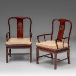 A set of two Chinese rosewood armchairs, 20thC, Total H 96 cm (the back)