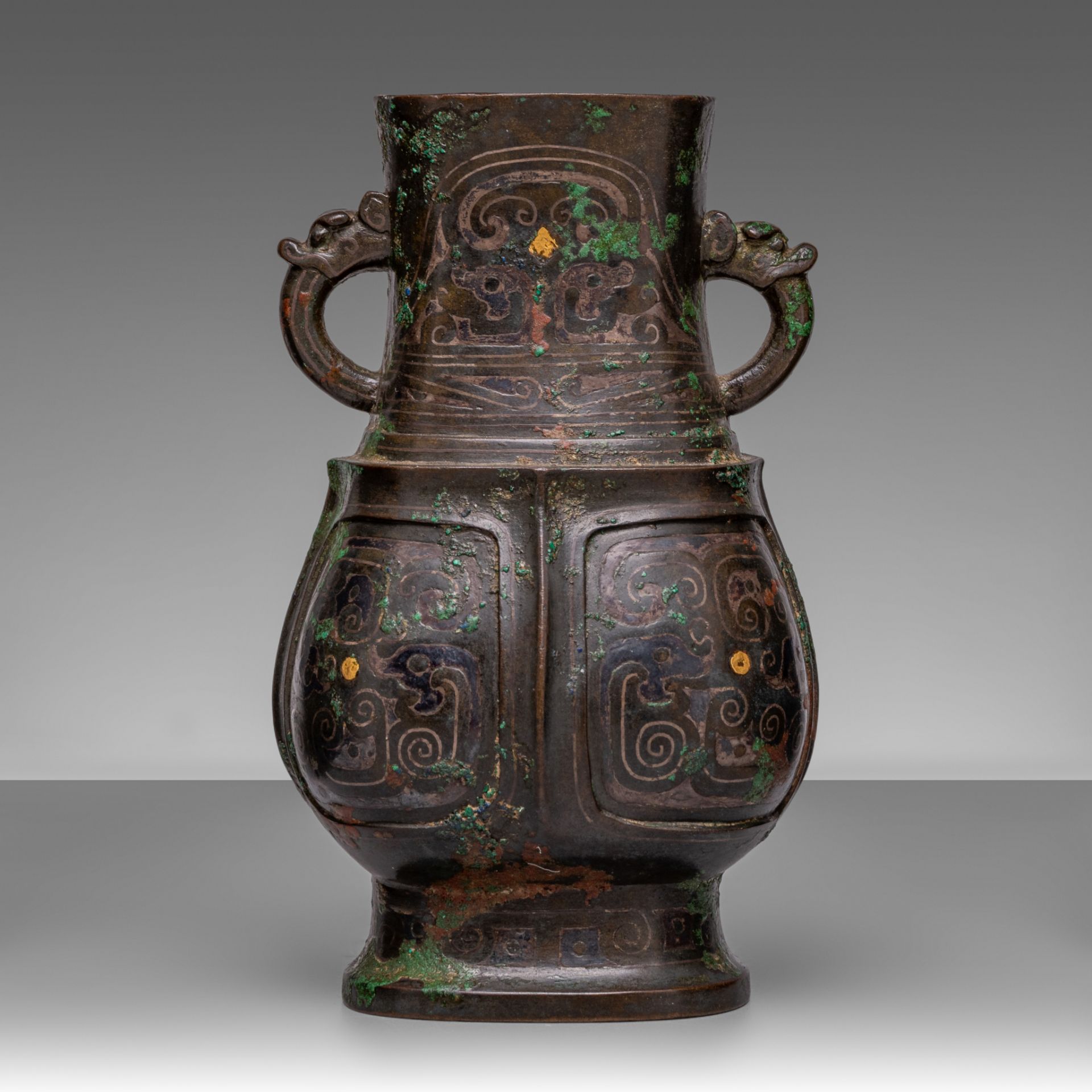 A rare and fine Chinese archaistic silver and gold inlaid bronze fanghu vase, Song - Ming dynasty, H - Image 3 of 6