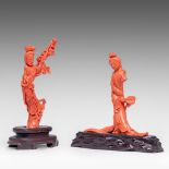 Two Chinese coral figures of an elegant beauty, one fixed on a light wooden base, Total Weight, abou