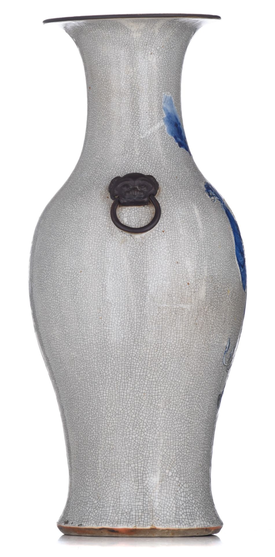 A Chinese crackle-glazed ground blue and white stoneware vase, with Fu lion head handles, 19thC, H 5 - Bild 4 aus 8