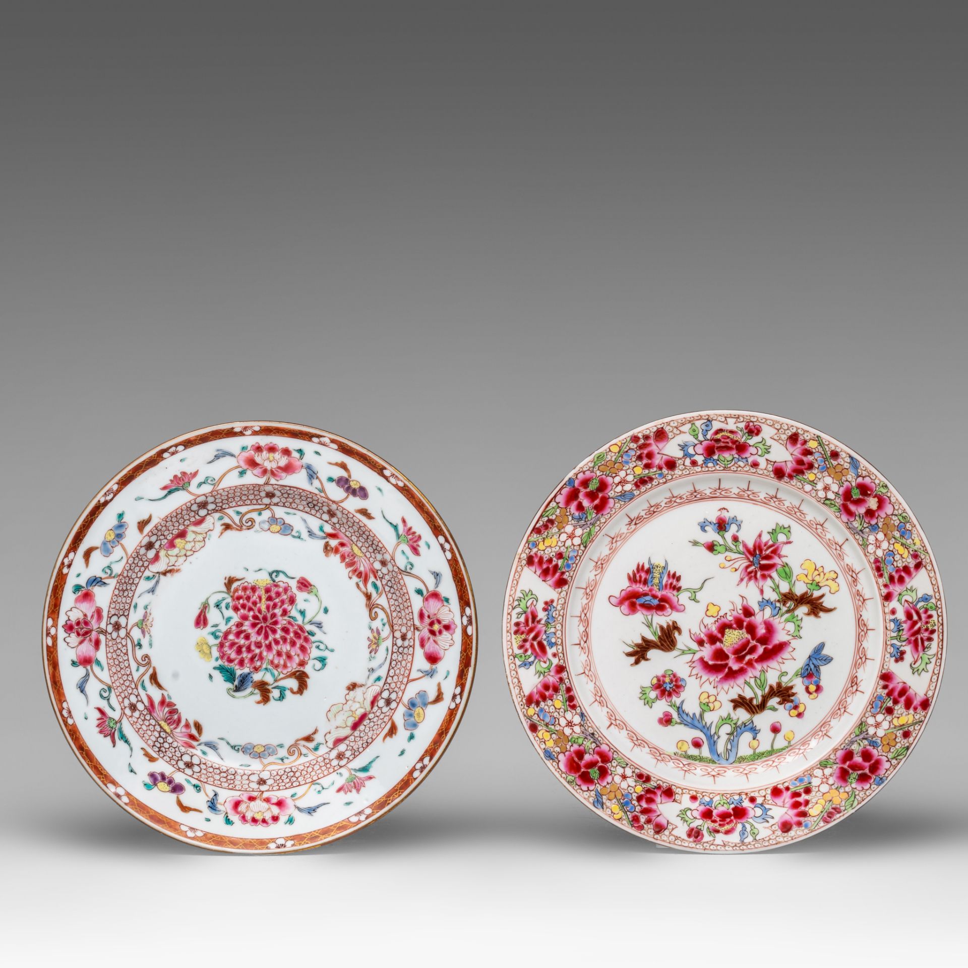 Four Chinese famille rose export porcelain dishes, 18thC - and a blue and white 'Lotus', Kangxi peri - Image 4 of 7