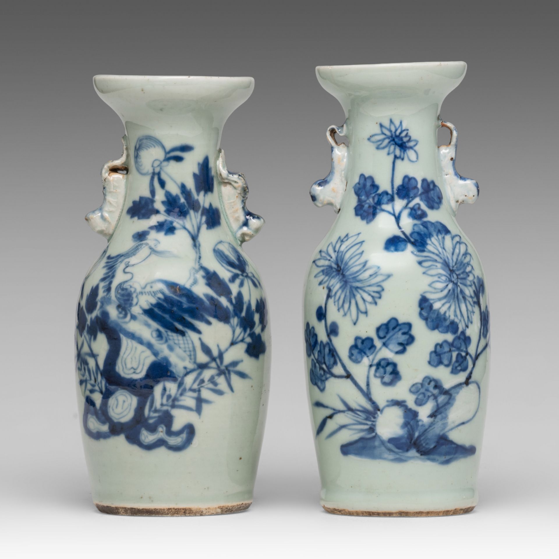 A collection of Chinese blue and white bowls and a pair of celadon vases, late 19thC/Republic period - Image 8 of 19