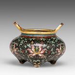 A Chinese cloisonne censer, decorated with lotus scrolls on black ground, late 18thC, H 12,2 - W 15