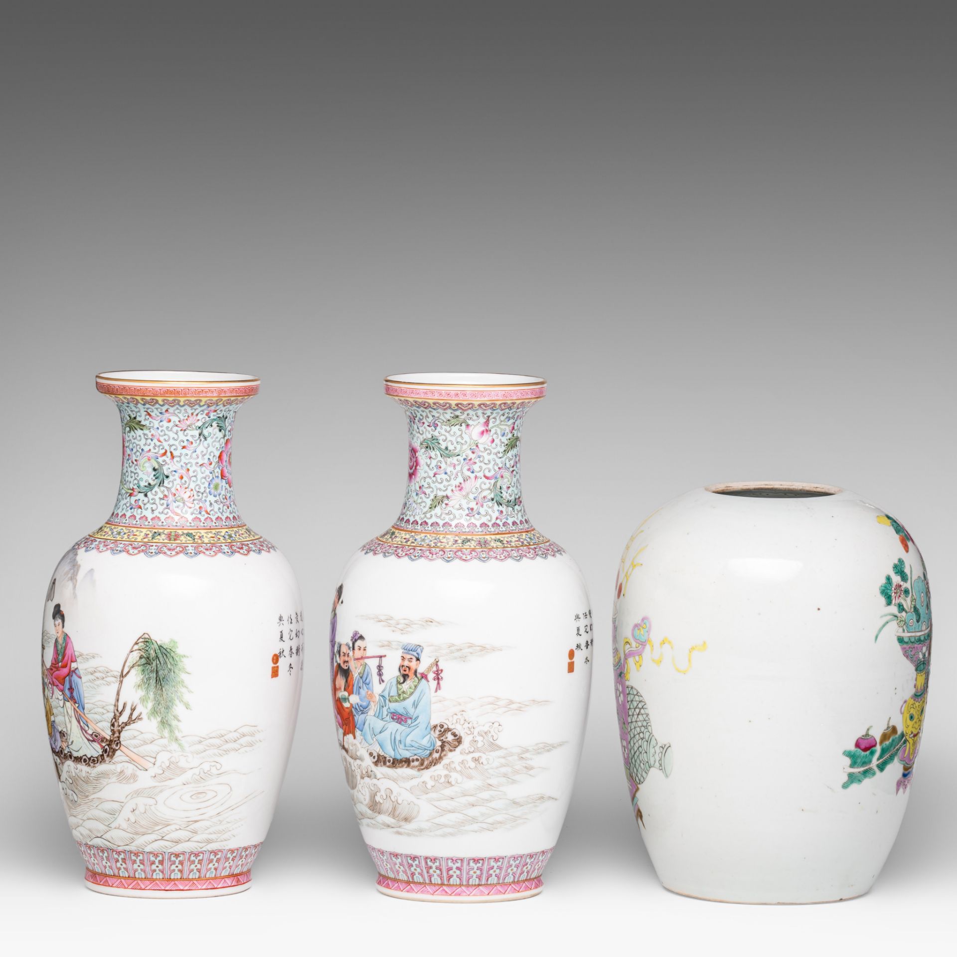 A pair of Chinese famille rose 'Eight Immortals' vases, 20thC, H 36,3 cm - added a 'One Hundred Trea - Bild 2 aus 6