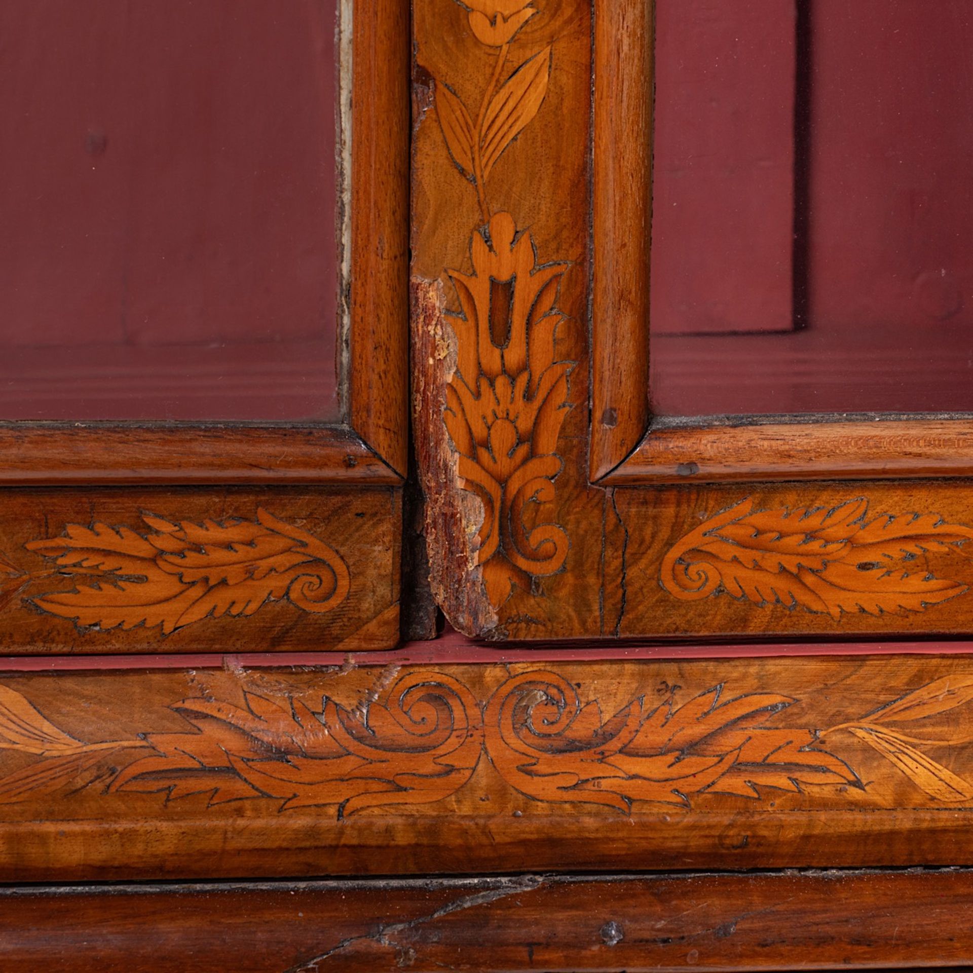 A Dutch Neoclassical marquetry display cabinet, 18thC, H 220 - W 145 - D 43 cm - Image 9 of 11