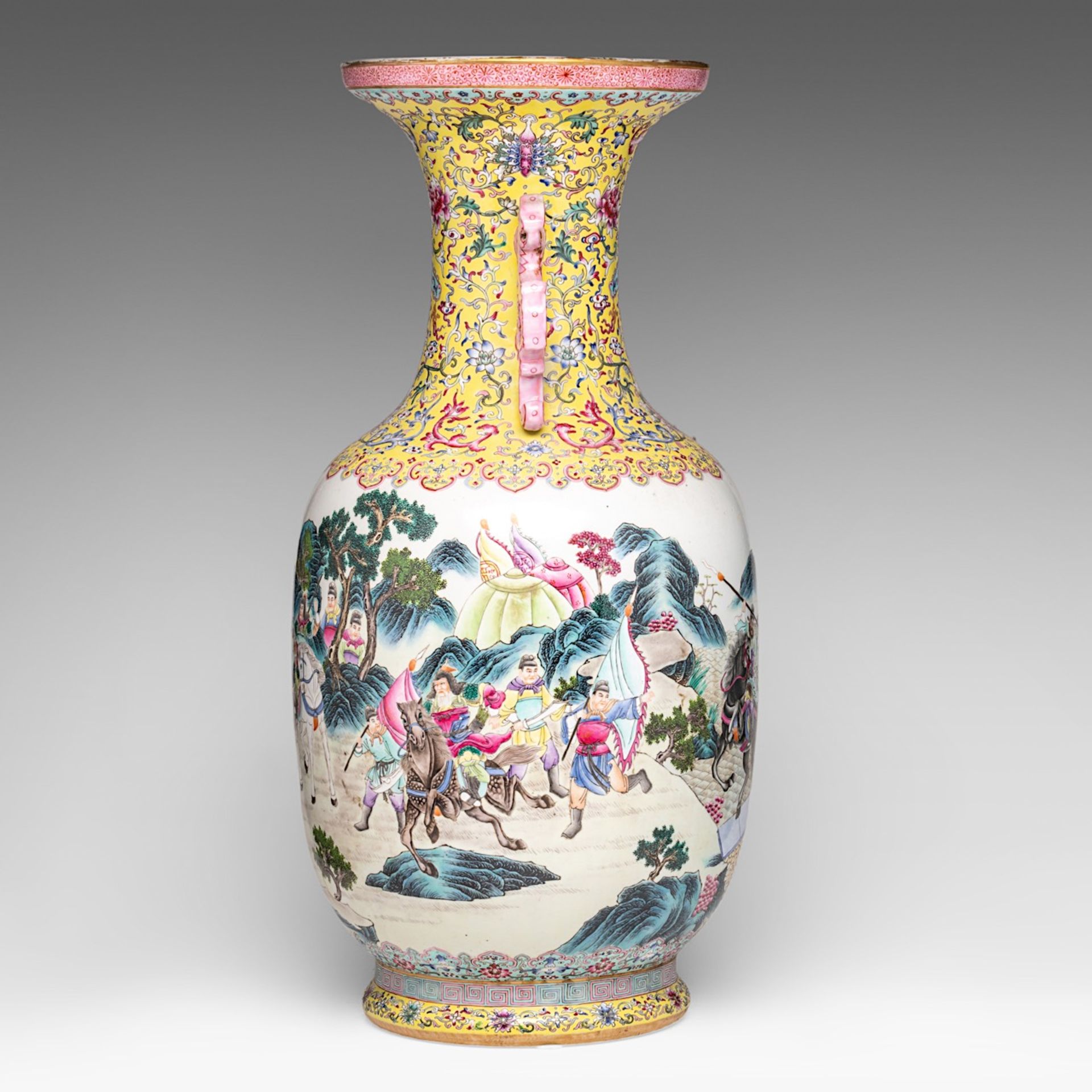 A large Chinese famille jaune and rose begonia-shaped vase, with a Qianlong mark, late 19thC, H 71,3 - Bild 2 aus 7