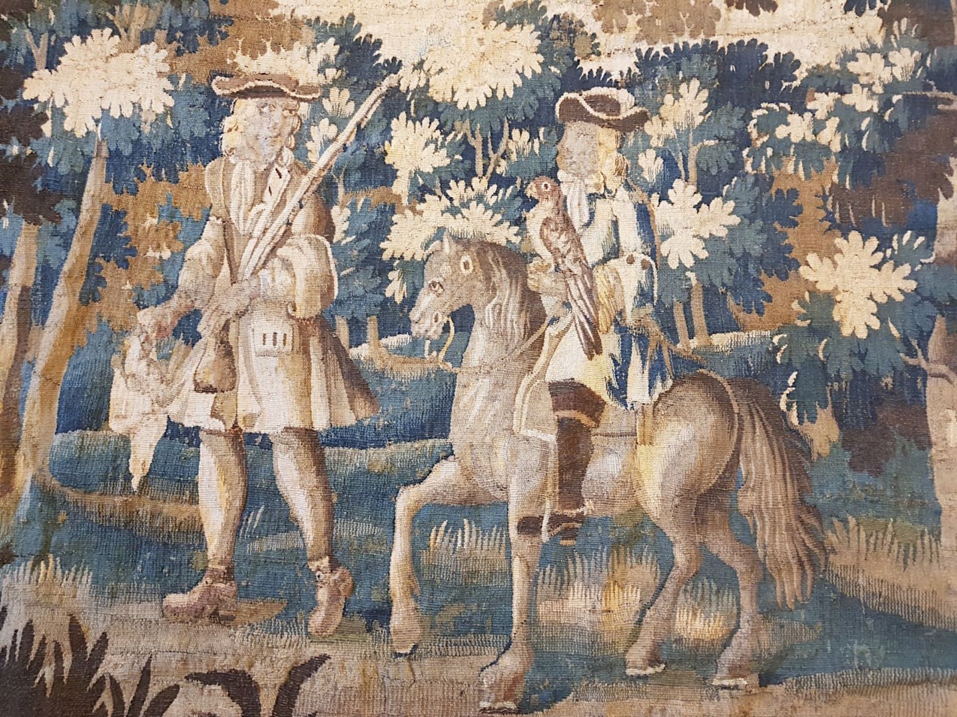 The falcon hunt, a verdure Aubusson tapestry, late 17thC, H 281 - W 267 cm - Image 9 of 39