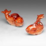 A pair of Chinese famille rose 'Carp' boxes and covers, Qianlong/Jiaqing period, H 11,7 - L 20,5 cm