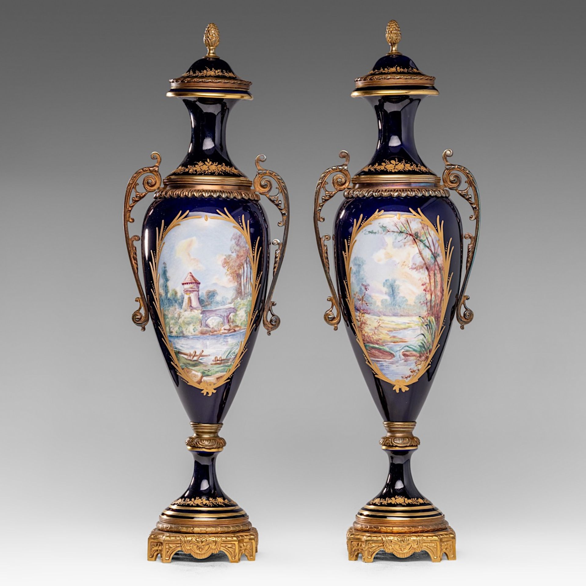 An imposing pair of Sevres vases, with gallant scenes and gilt brass mounts, H 53 cm - Bild 3 aus 6