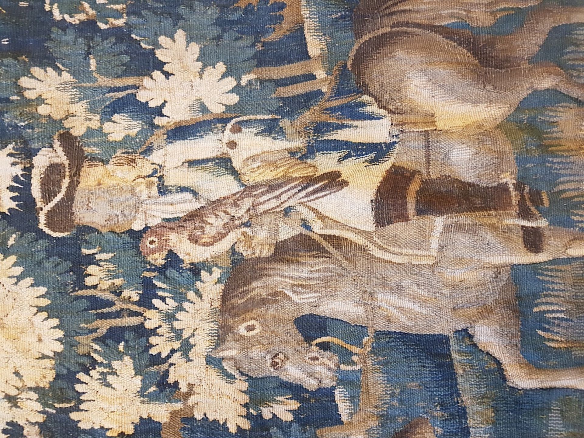 The falcon hunt, a verdure Aubusson tapestry, late 17thC, H 281 - W 267 cm - Image 11 of 39