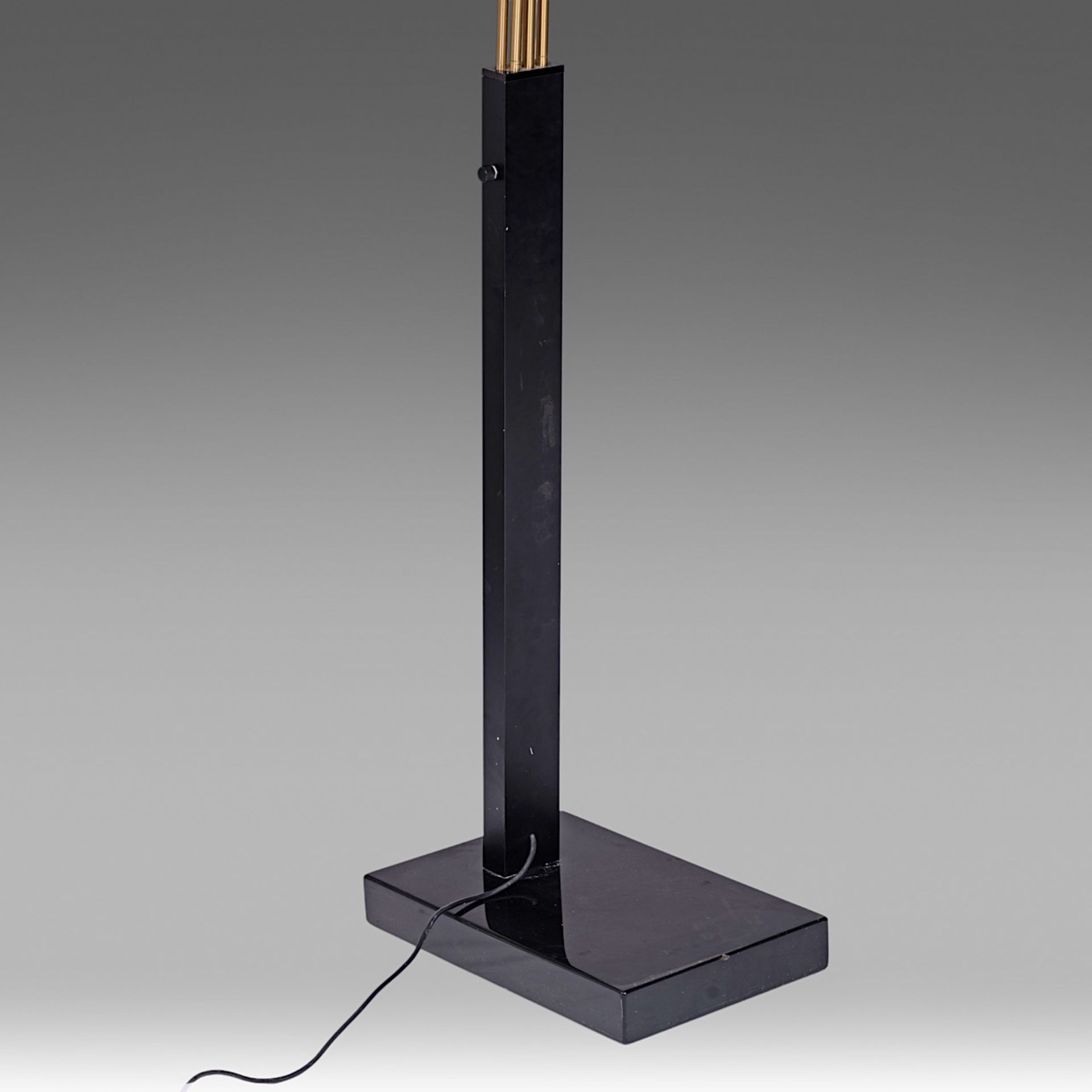 An Arc floor lamp with 7 arms, 1960s design, H 220 - W ca. 200 cm - Bild 5 aus 5