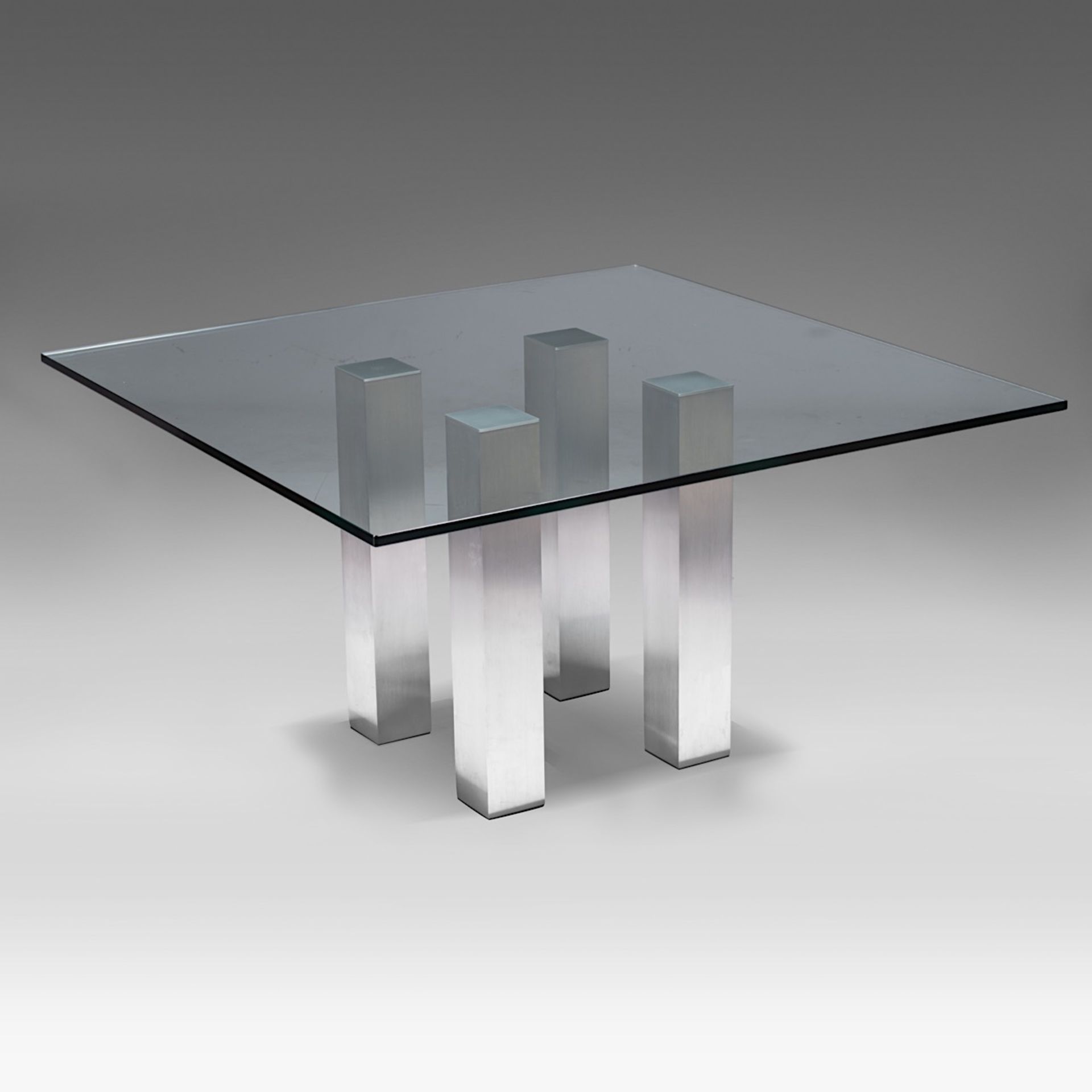 A DRAENERT 1210-E Grande dinner table, 2008, 140 x 140 x 74 cm - Bild 2 aus 3