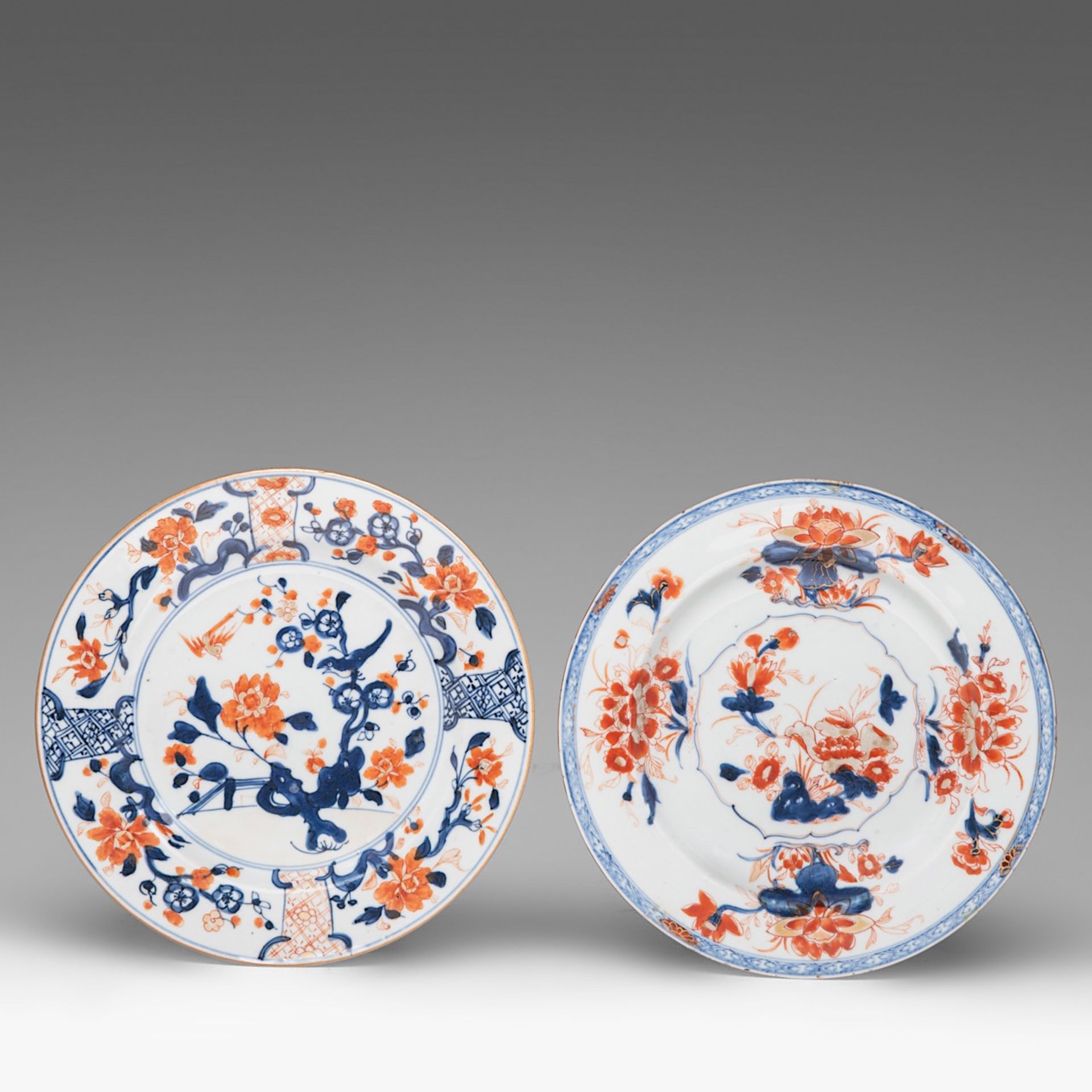 A collection of Chinese Imari tea ware, including two fine coffee mugs, 18thC, largest dia 22,5 cm ( - Bild 2 aus 18
