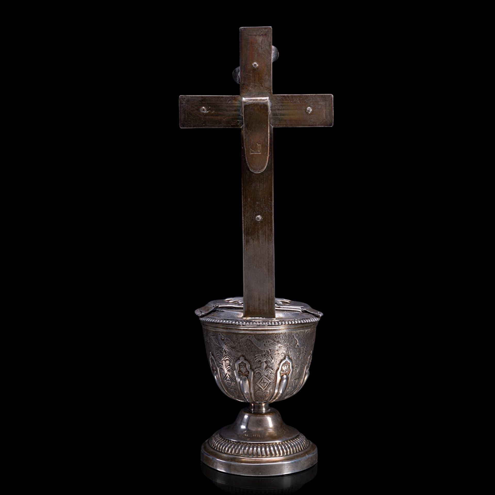 An 18thC Regence silver holy water font, probably Tournai, date letter F, weight 244 g - H 24,1 cm - Image 4 of 8