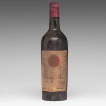 A bottle 'Chateau Cheval Blanc', 1er Grand Cru St. Emilion, 1947, bottled by J. Vandermeulen-Decanni