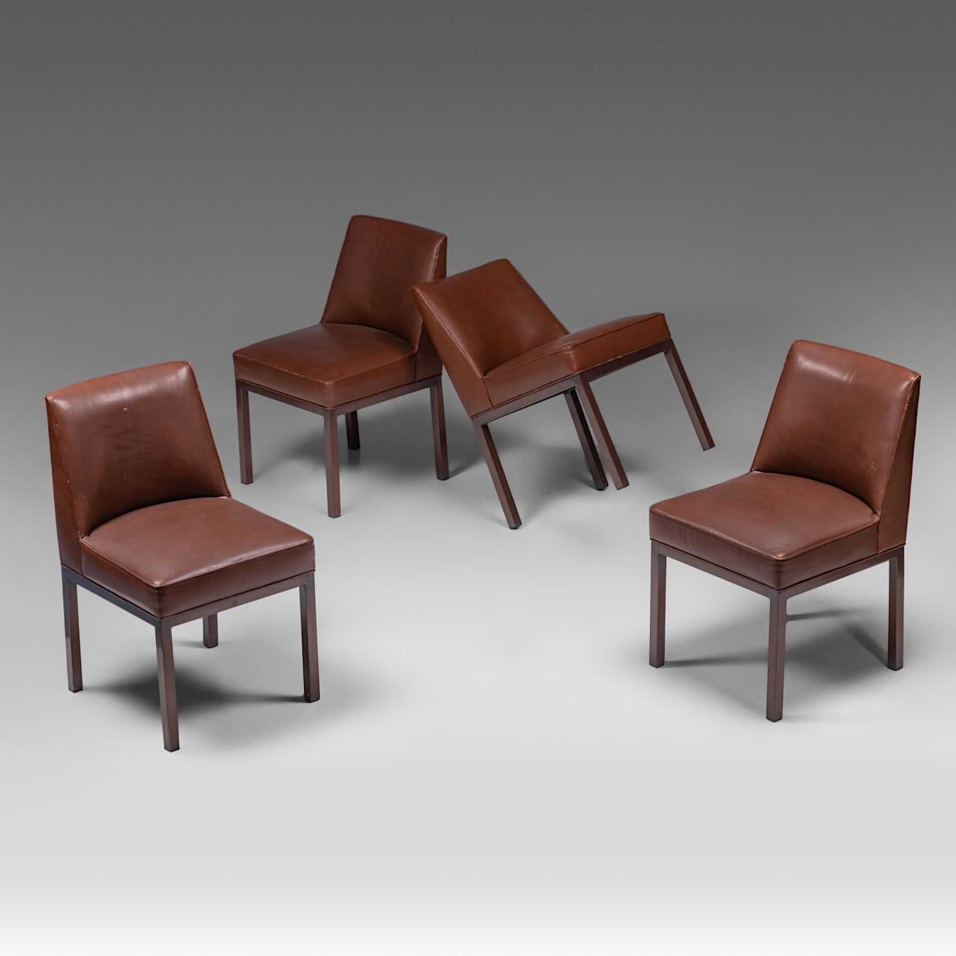 A set of four Jules Wabbes (1919-1974) chairs in brown leather and lacquered metal, H 79 cm - Image 3 of 9