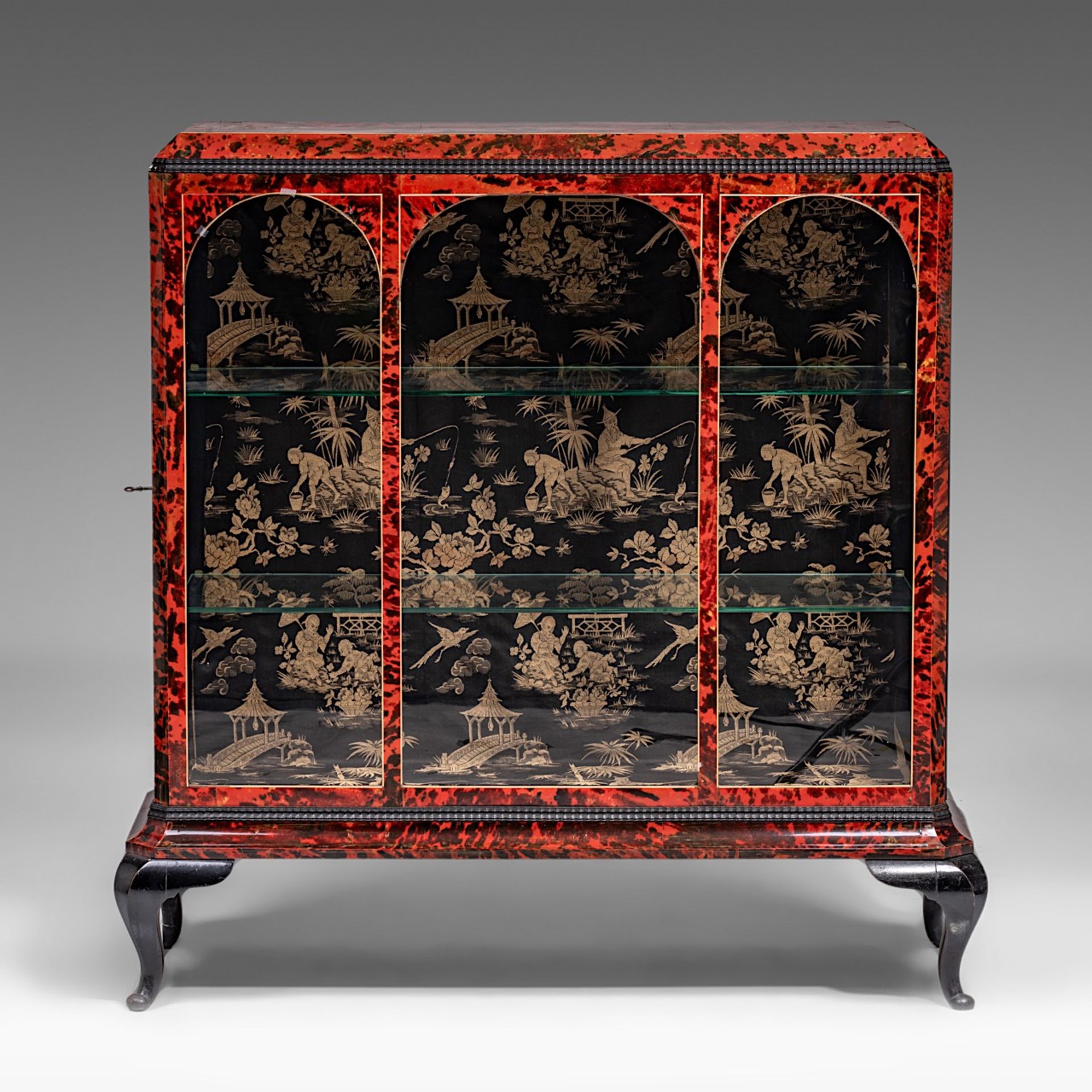 An exceptional Art Deco period tortoiseshell display cabinet, in the Maison Franck manner, H 110 - W - Image 2 of 7