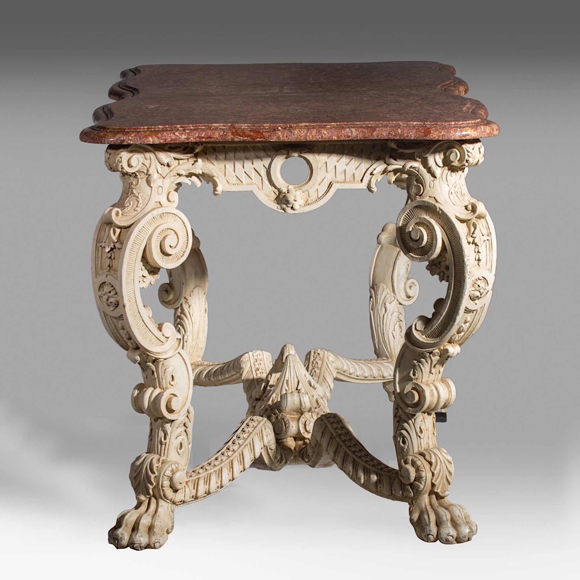 An imposing Louis XIV-style 'console de milieu' with a brocatelle marble, 19thC, H 81,5 - W 147 - D - Image 5 of 11