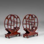 A pair of Chinese hardwood round table stands, late Qing/ Republic period, H 48 - L 43 cm