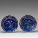 Two Chinese gilt on blue ground flower-shaped deep plates, Qianlong period, dia 27,5 cm