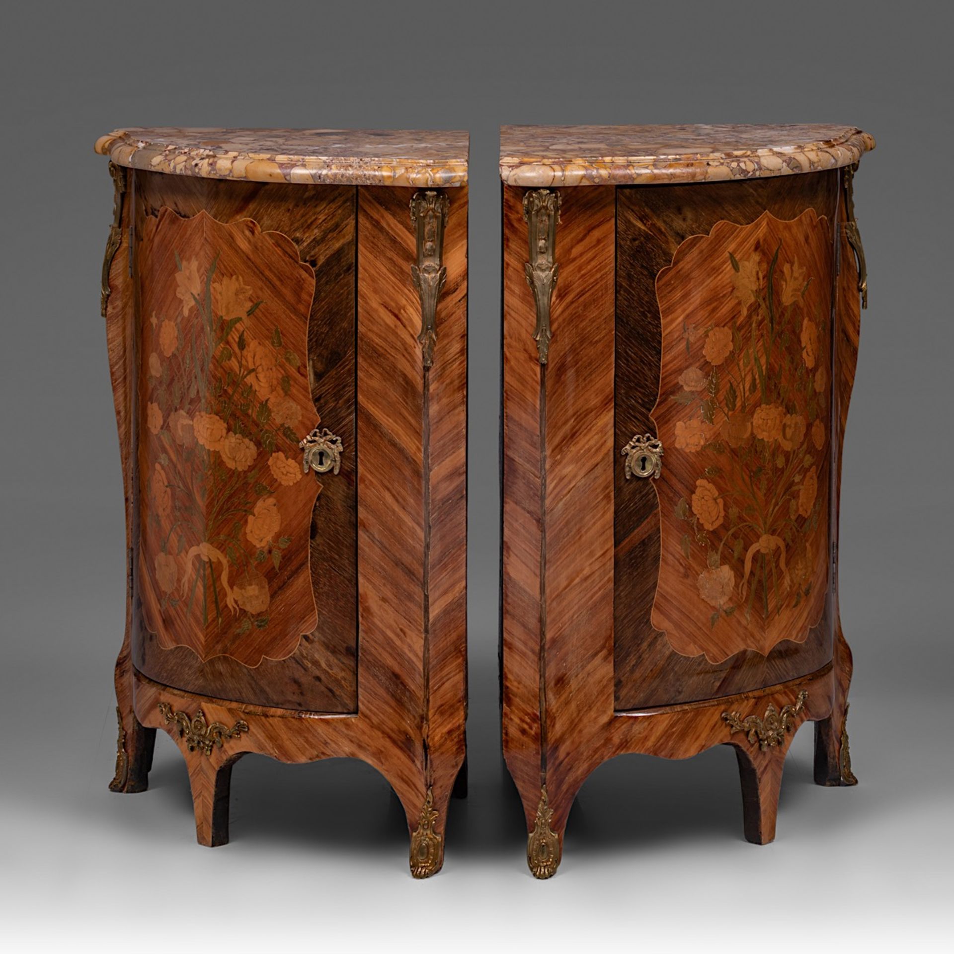 A fine pair of Louis XV 'encoignures' with floral marquetry and Breche d'Alep marble top, mid 18thC, - Image 2 of 5