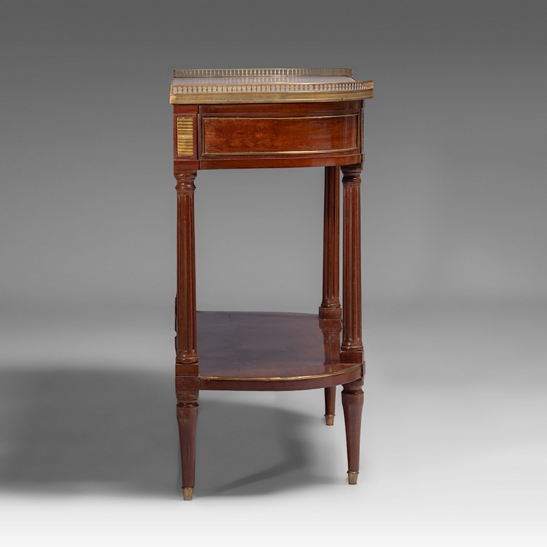 A fine Louis XVI mahogany veneered 'console desserte', with gilt bronze mounts and Carrara marble to - Image 5 of 6