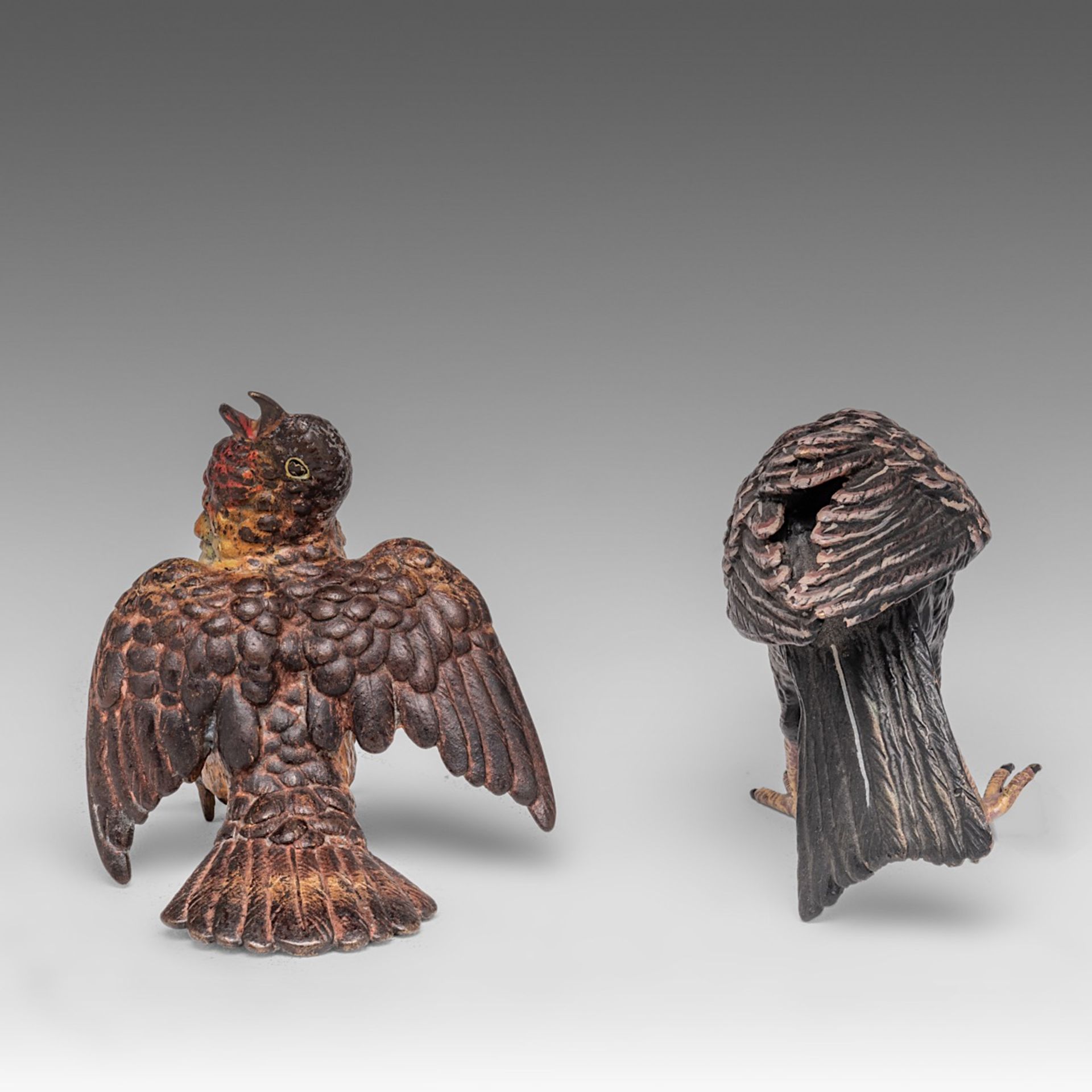 Two Vienna cold-painted bronze bird figures, ca. 1900, H 8 cm - Image 2 of 4