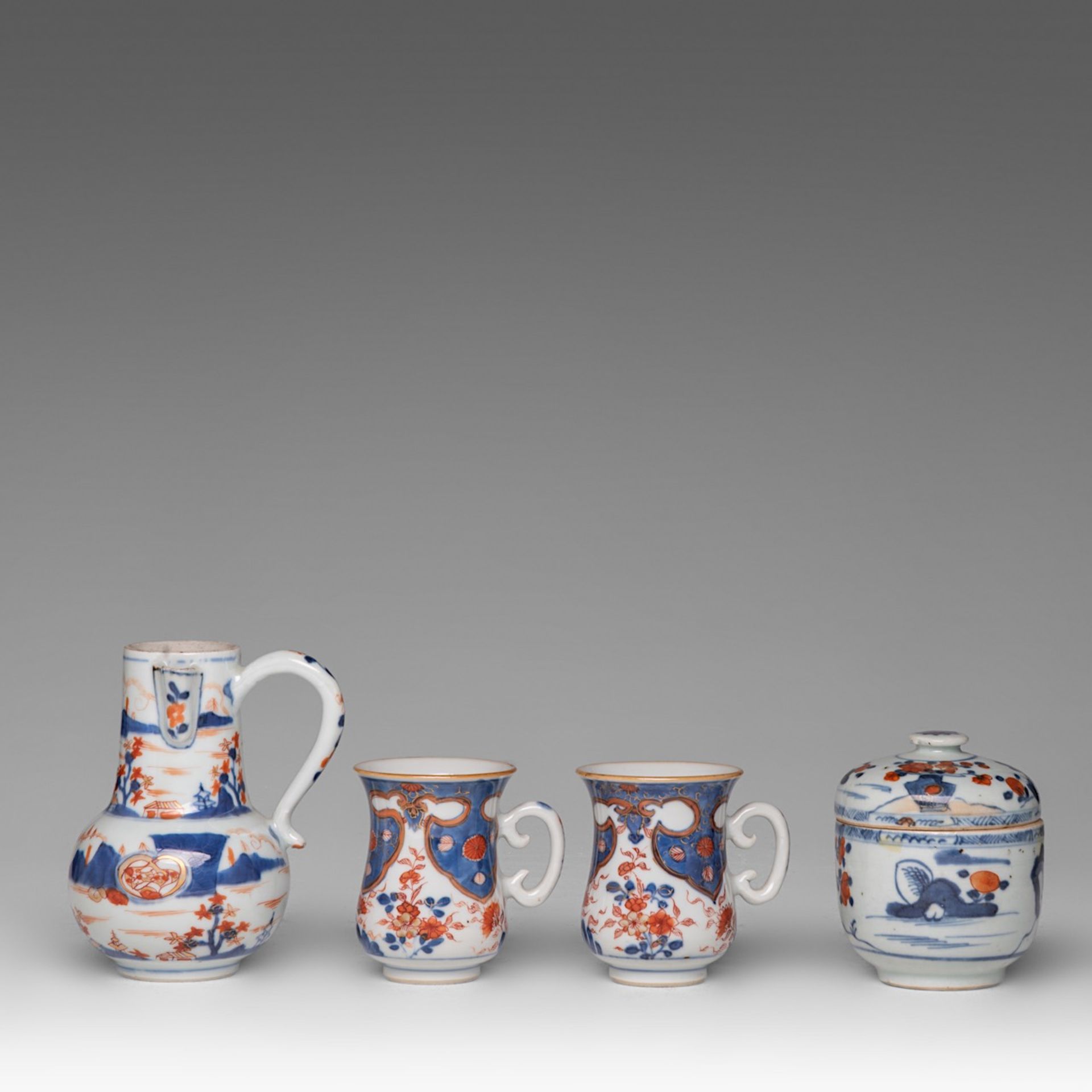 A collection of Chinese Imari tea ware, including two fine coffee mugs, 18thC, largest dia 22,5 cm ( - Image 6 of 18