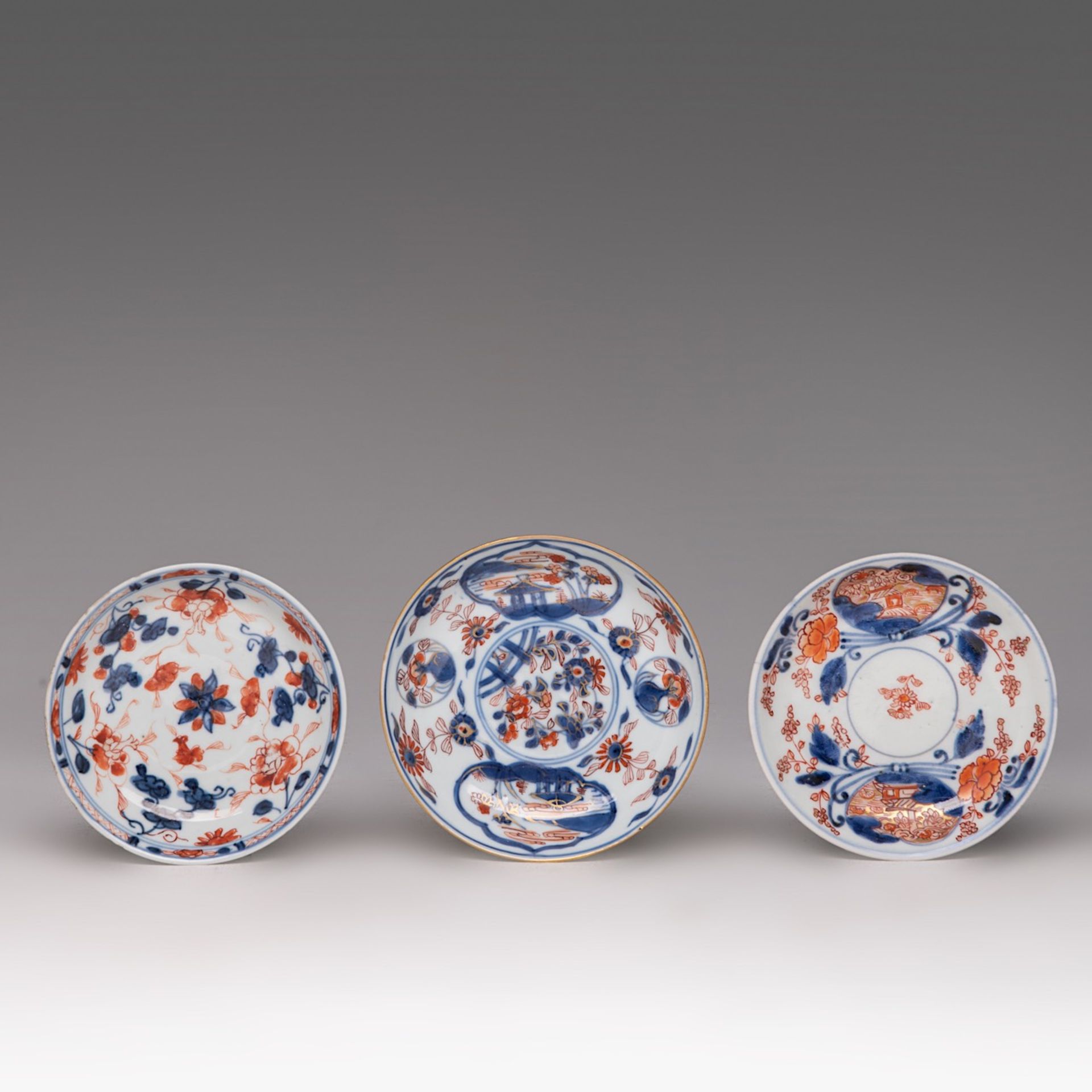 A collection of Chinese Imari tea ware, including two fine coffee mugs, 18thC, largest dia 22,5 cm ( - Image 4 of 18