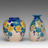 Two Art Deco crackle glaze floral decorated vases, by Boch Keramis, D. 2762, H 23,5 -26 cm
