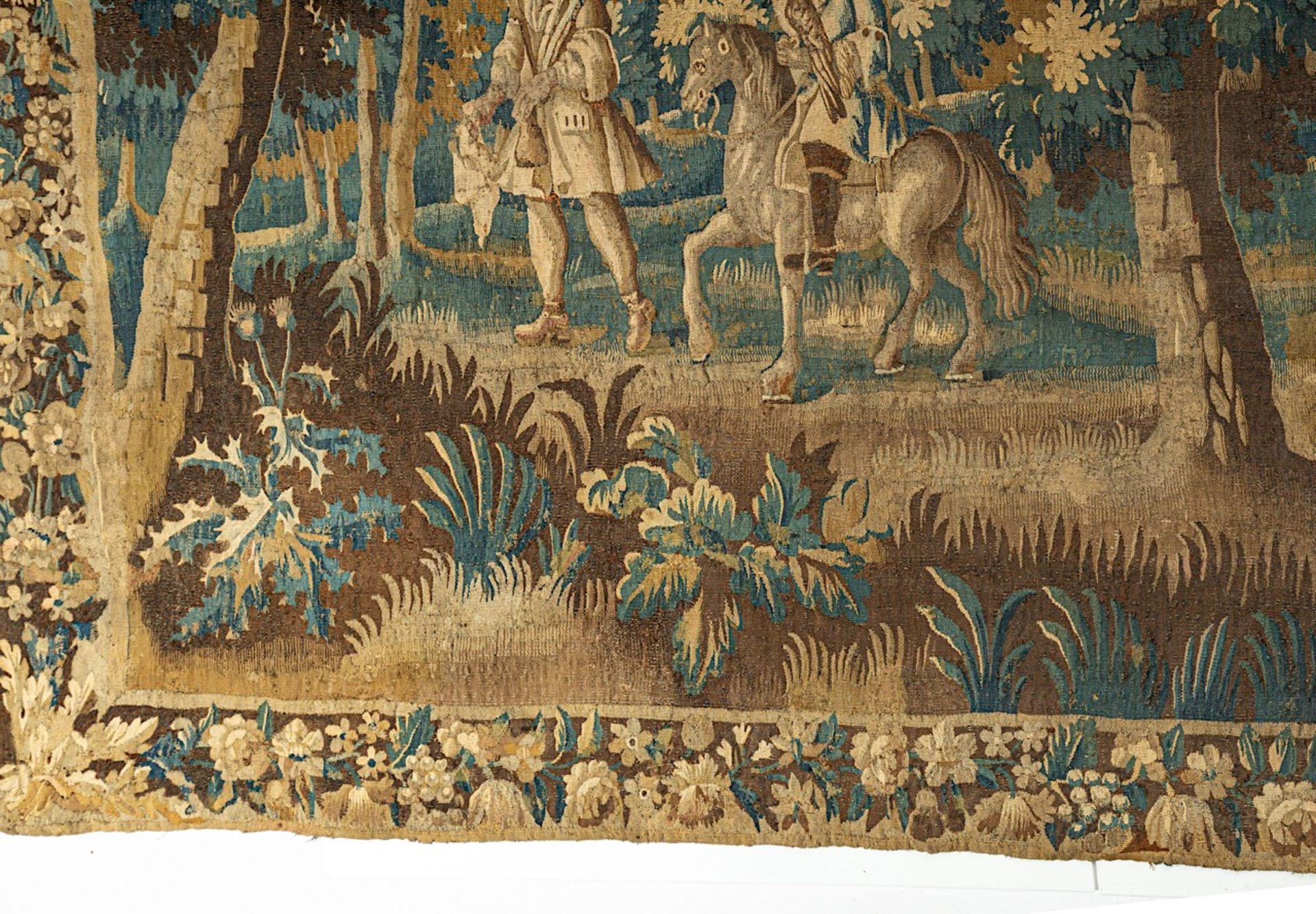 The falcon hunt, a verdure Aubusson tapestry, late 17thC, H 281 - W 267 cm - Image 4 of 39