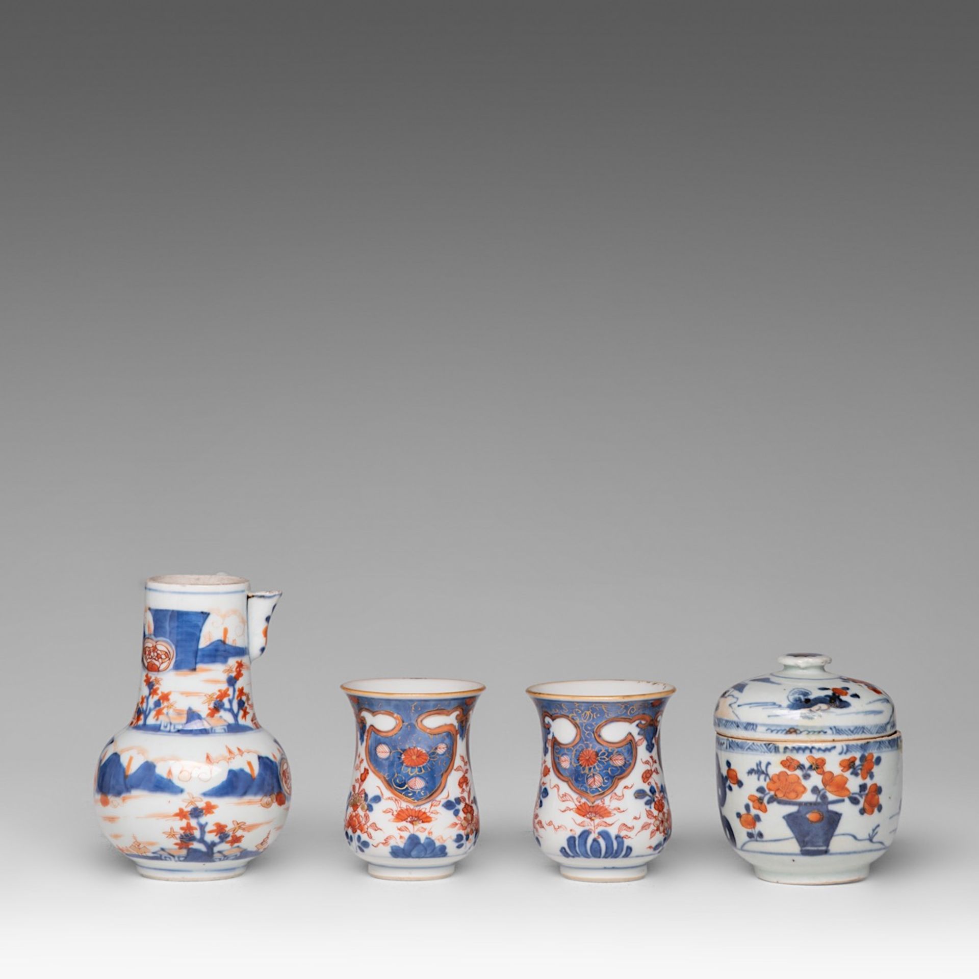 A collection of Chinese Imari tea ware, including two fine coffee mugs, 18thC, largest dia 22,5 cm ( - Image 9 of 18