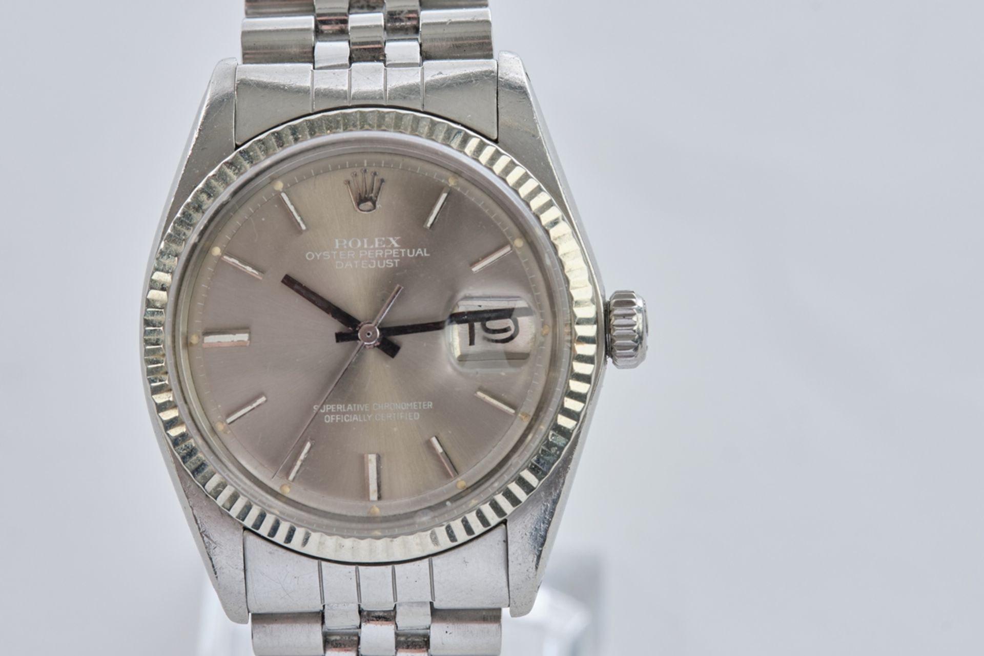 Herrenarmbanduhr, Rolex Oyster Perpetual Datejust, Schweiz, 1977, Automatik, Ref. 1601, Stahl, silb - Bild 2 aus 11