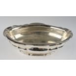 Jardinière, Silber 800, Koch & Bergfeld, oval, gebuckelt, mit Metalleinsatz, 12.5 x 36 x 22 cm, ca.