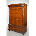 Blender / Wäscheschrank, Biedermeier, um 1825, Birke furniert, eintürig, ca. 164 x 110 x 53 cm, Rüc