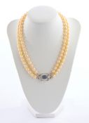 Perlenkette, zweireihig, Perlen 7.3 mm, Schließe WG 585 mit 4 Brillanten und ovaler Opaltriplette, 