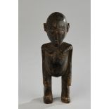 Figur, weiblich, stehend, Lobi, Burkina Faso, Afrika, Holz, glänzend dunkle Patina, 18.5 cm hoch, S