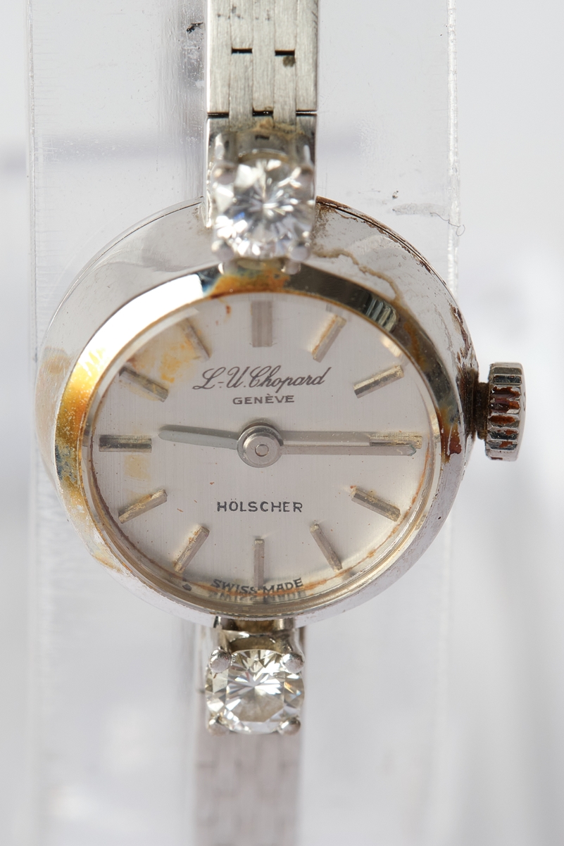 Chopard, Armbanduhr, Gold 750, 2 Brillanten zus. ca. 0.30 ct., mit Zertifikat, Wasserschaden - Image 2 of 4