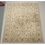 Keshan, Iran, hellgrundig, ca. 4.25 x 3.20 m, Flor teils reduziert