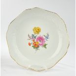 Schale, Meissen, Schwertermarke, 2. Wahl, Reliefrand, bunte Blumen, Goldrand, ca. 5 cm hoch, ø 25 c