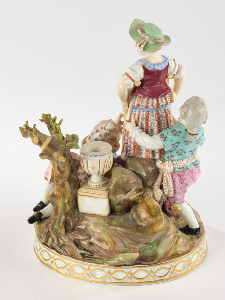 Porzellangruppe, "Das Stelzenspiel", Meissen, Schwertermarke, 19. Jh., polychrom und goldstaffiert, - Image 4 of 7