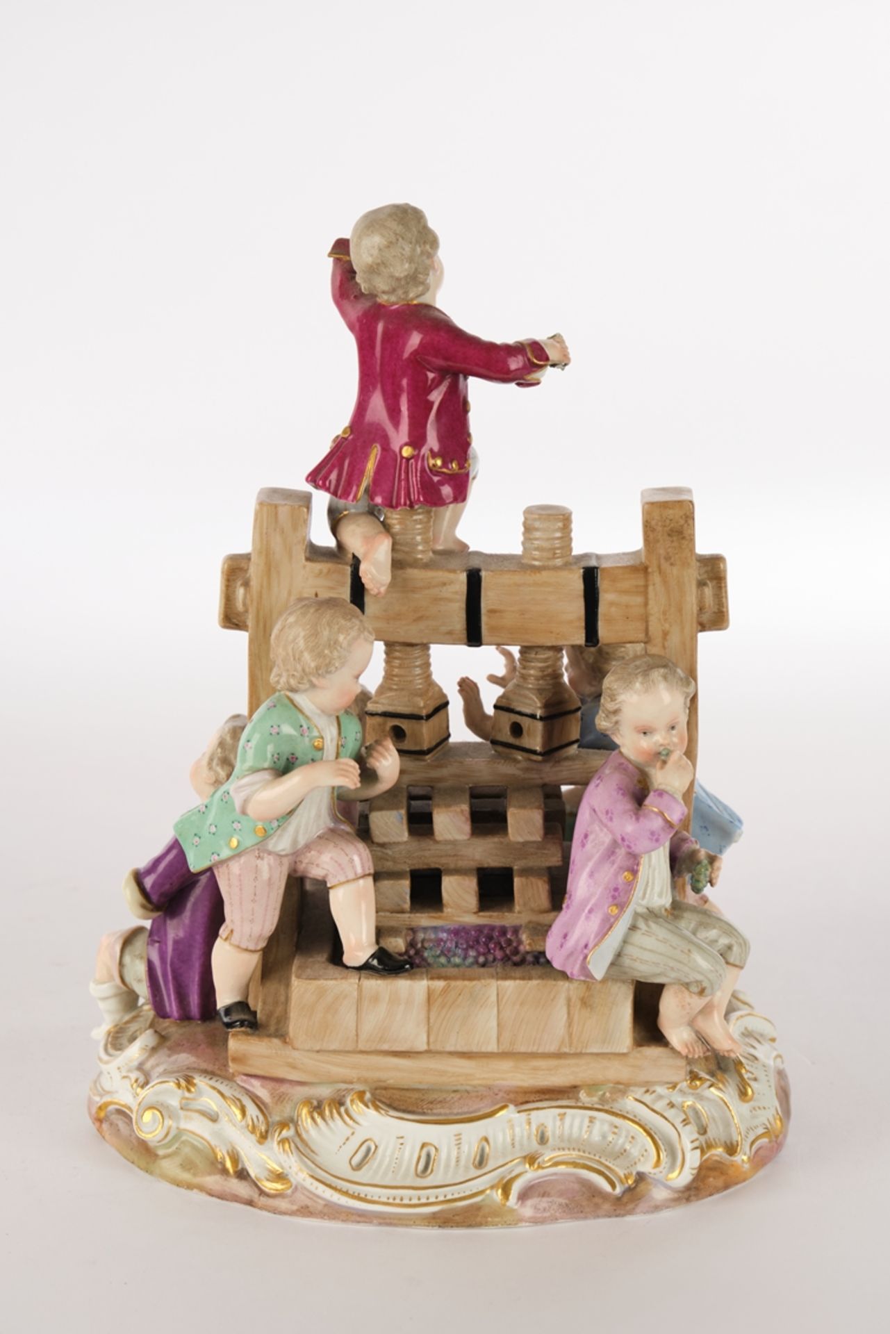 Porzellangruppe, "Die Weinpresse", Meissen, Schwertermarke, 1850-1924, 1. Wahl, Modellnummer 240, p - Bild 3 aus 8